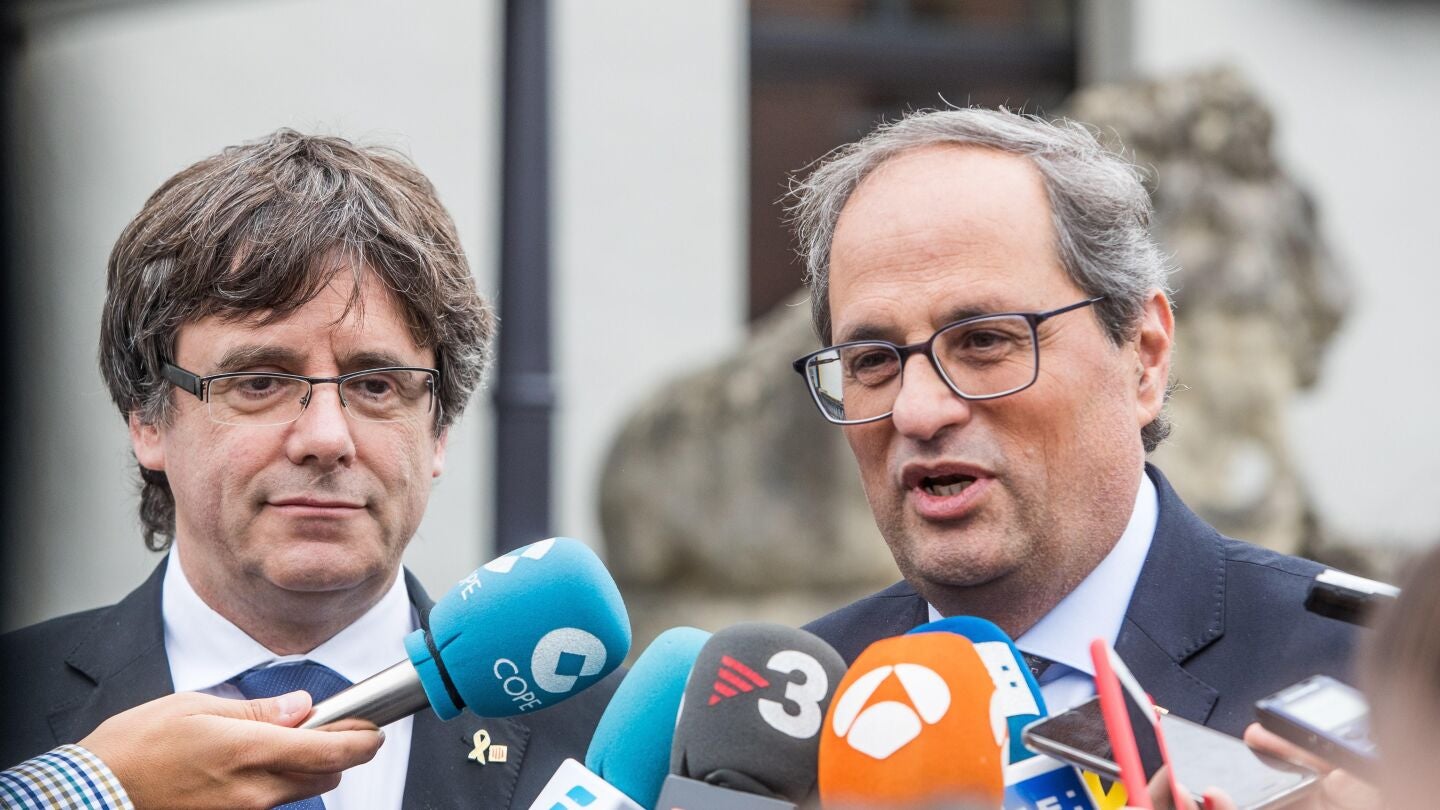 El expresidente catal&aacute;n, Carles Puigdemont, y el presidente de la Generalitat, Quim Torra