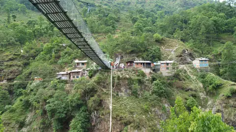 The Last Resort, Nepal Los 7 lugares más alucinantes del mundo para hacer puenting