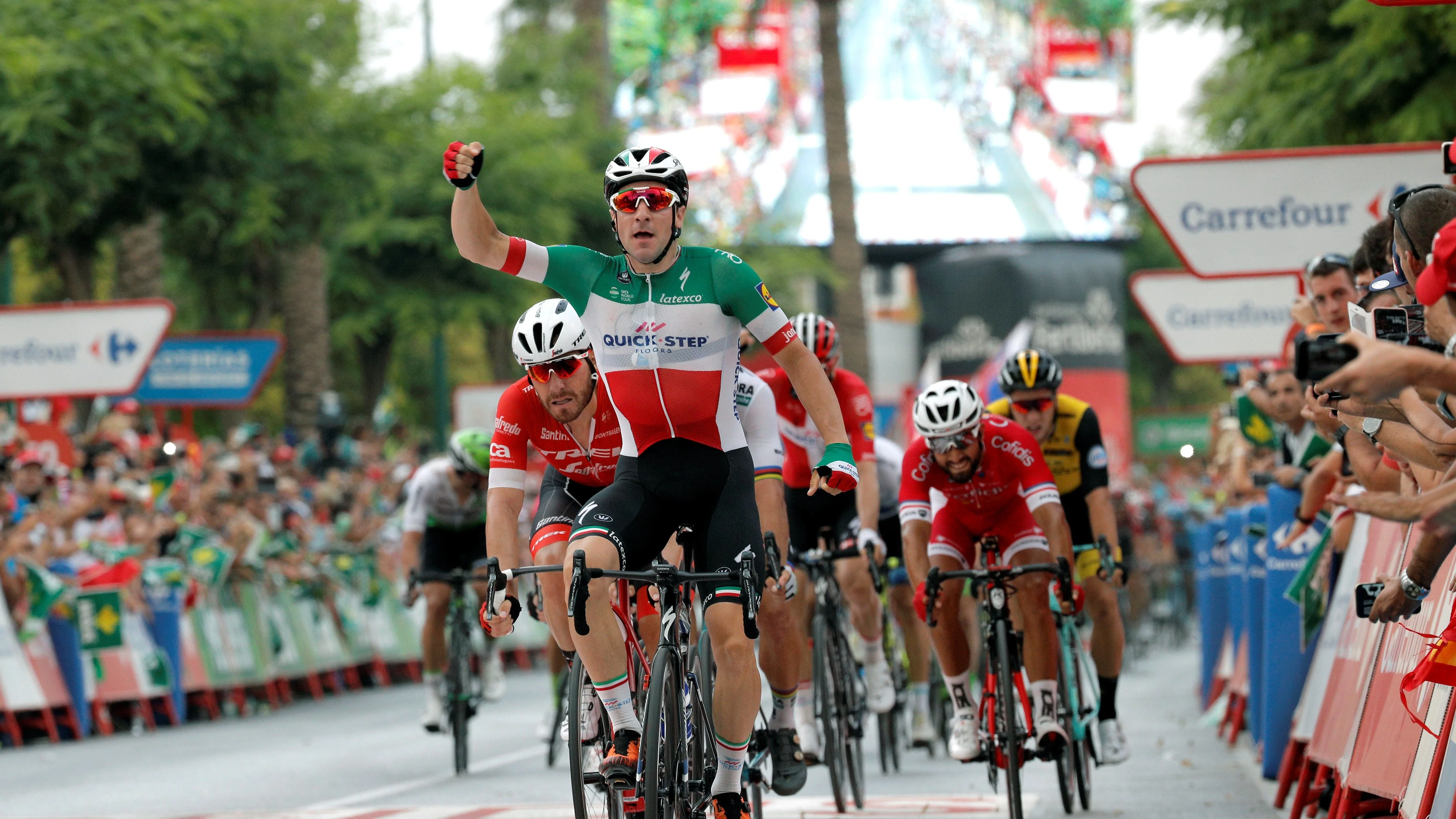 Viviani se impone al esprint en Alhaurín de la Torre, Kwiatkowski sigue líder