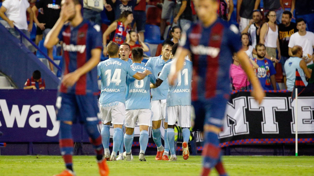 El Celta celebra un gol ante el Levante