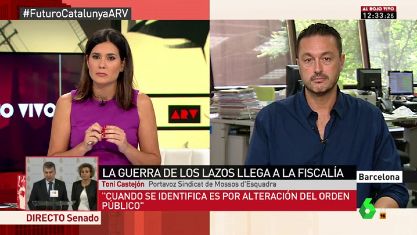 El Sindicat de Mossos asegura que no tienen una orden de identificar a los que quitan lazos: "No tenemos ninguna orden pol&iacute;tica para actuar contra nadie"