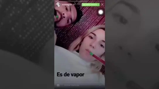 Polémica por un vídeo del 'Kun' Agüero fumando con una modelo de 18 años Polémica por un vídeo del 'Kun' Agüero fumando con una modelo de 18 años