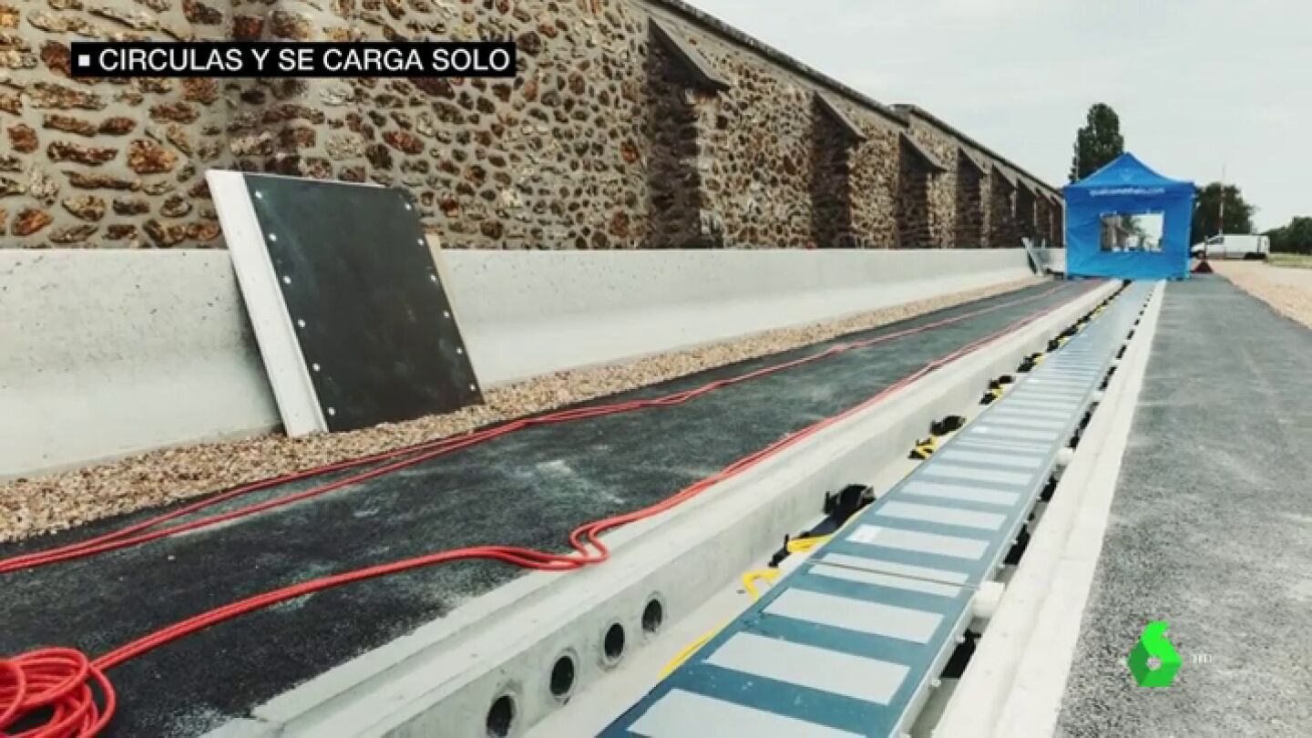 BORRADOR Un coche el&eacute;ctrico necesita actualmente unas seis horas para conseguir una carga del 80%