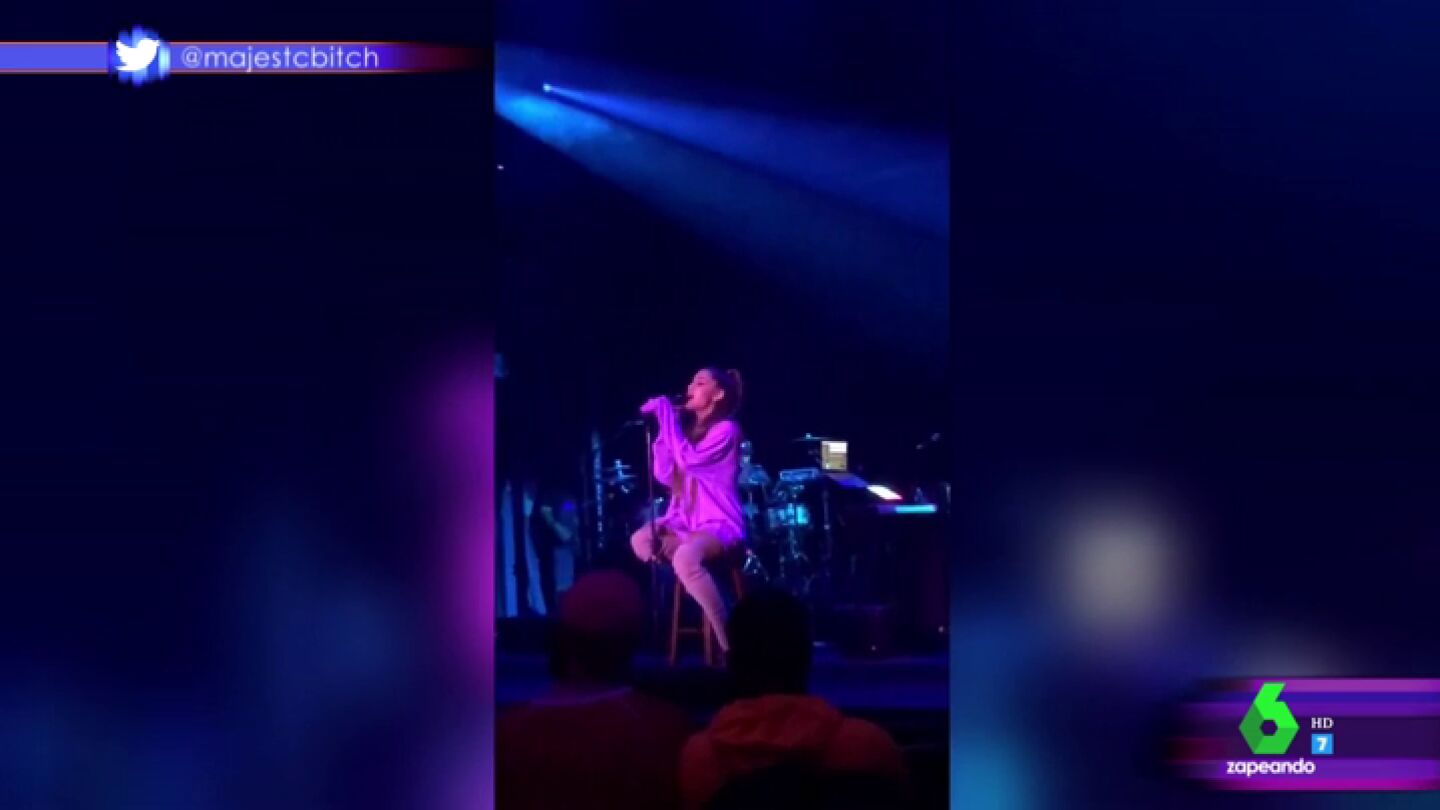 Ariana Grande en un concierto