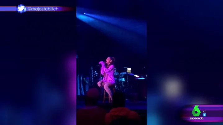 Ariana Grande en un concierto