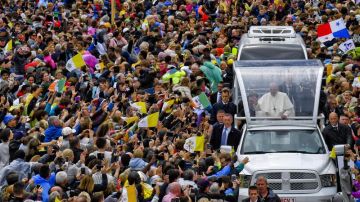 El papa Francisco durante su visita a Irlanda