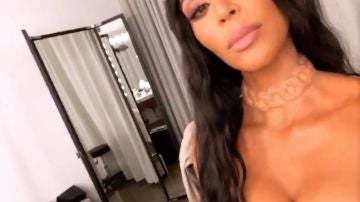 Collar 'implantado' de Kim Kardashian