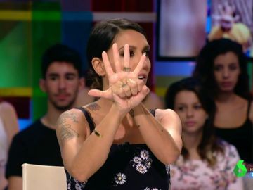 Los zapeadores se suman al 'Handchallenge', el flipante reto viral con el que tendrás una visión óptica Los zapeadores se suman al 'Handchallenge', el flipante reto viral con el que tendrás una visión óptica