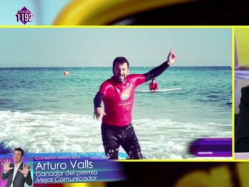 Arturo Valls con 'La raja de Arturo', ganador del premio Zapeando 'Mejor comunicador': "He pasado un día de nervios increíble" Arturo Valls con 'La raja de Arturo', ganador del premio Zapeando 'Mejor comunicador': "He pasado un día de nervios increíble"
