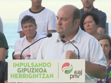 Ortuzar, PNV: "Nuestros votos van a estar para que la Legislatura dure, solo pedimos la misma implicación para que el autogobierno vasco avance y se cumpla la ley" Ortuzar, PNV: "Nuestros votos van a estar para que la Legislatura dure, solo pedimos la misma implicación para que el autogobierno vasco avance y se cumpla la ley"