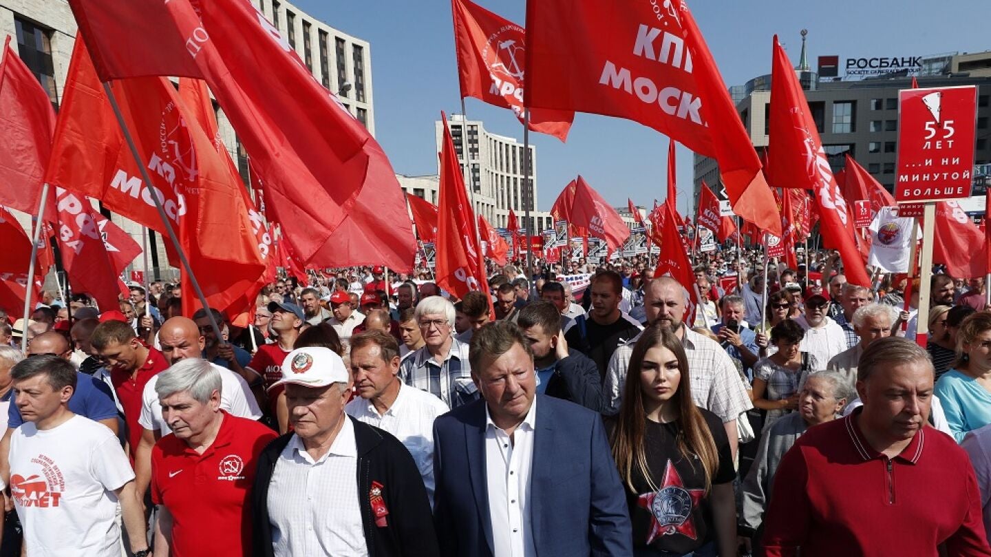 Imagen de una manifestaci&oacute;n en Rusia contra la reforma de las pensiones