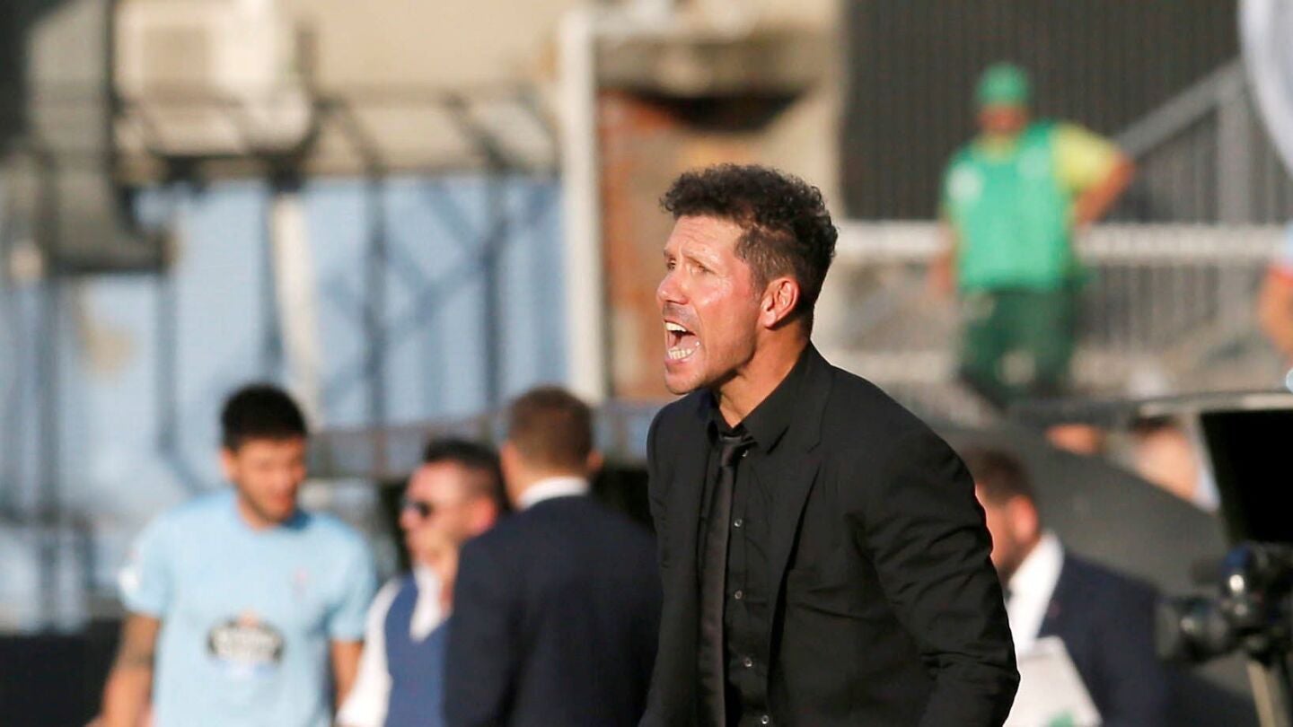 El entrenador argentino, del Atl&eacute;tico de Madrid Diego Simeone durante el partido contra el Celta