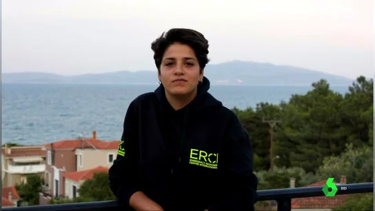Salvar vidas la puede llevar a prisión: la dura historia de la joven refugiada Sarah Mardini Salvar vidas la puede llevar a prisión: la dura historia de la joven refugiada Sarah Mardini