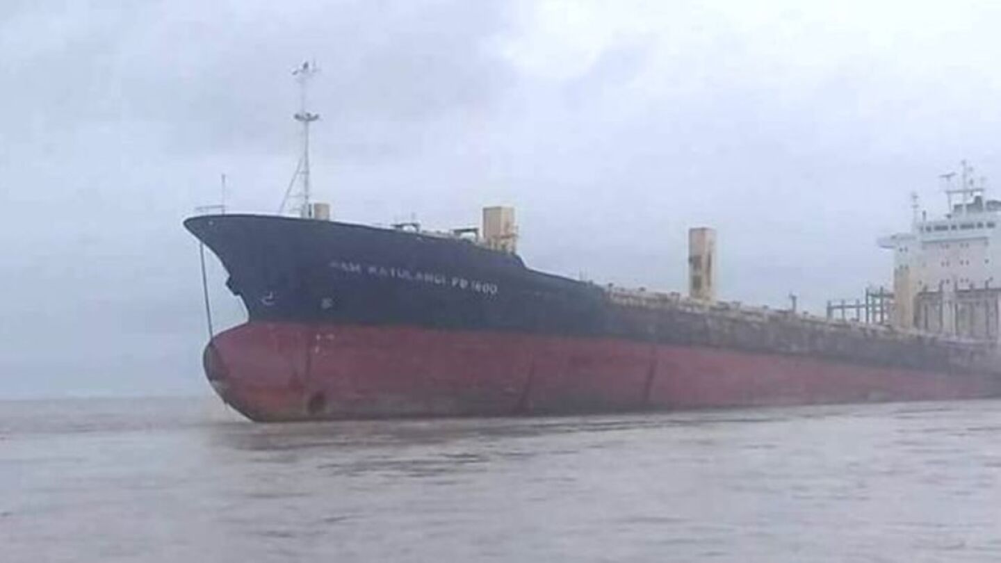 El Sam Ratulangi PB 1600, la 'embarcaci&oacute;n fantasma' de Rang&uacute;n