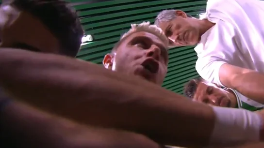 Joaquín motiva a sus compañeros antes del derbi contra el Sevilla Joaquín motiva a sus compañeros antes del derbi contra el Sevilla