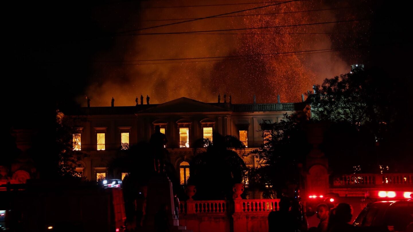 Incendio en R&iacute;o de Janeiro