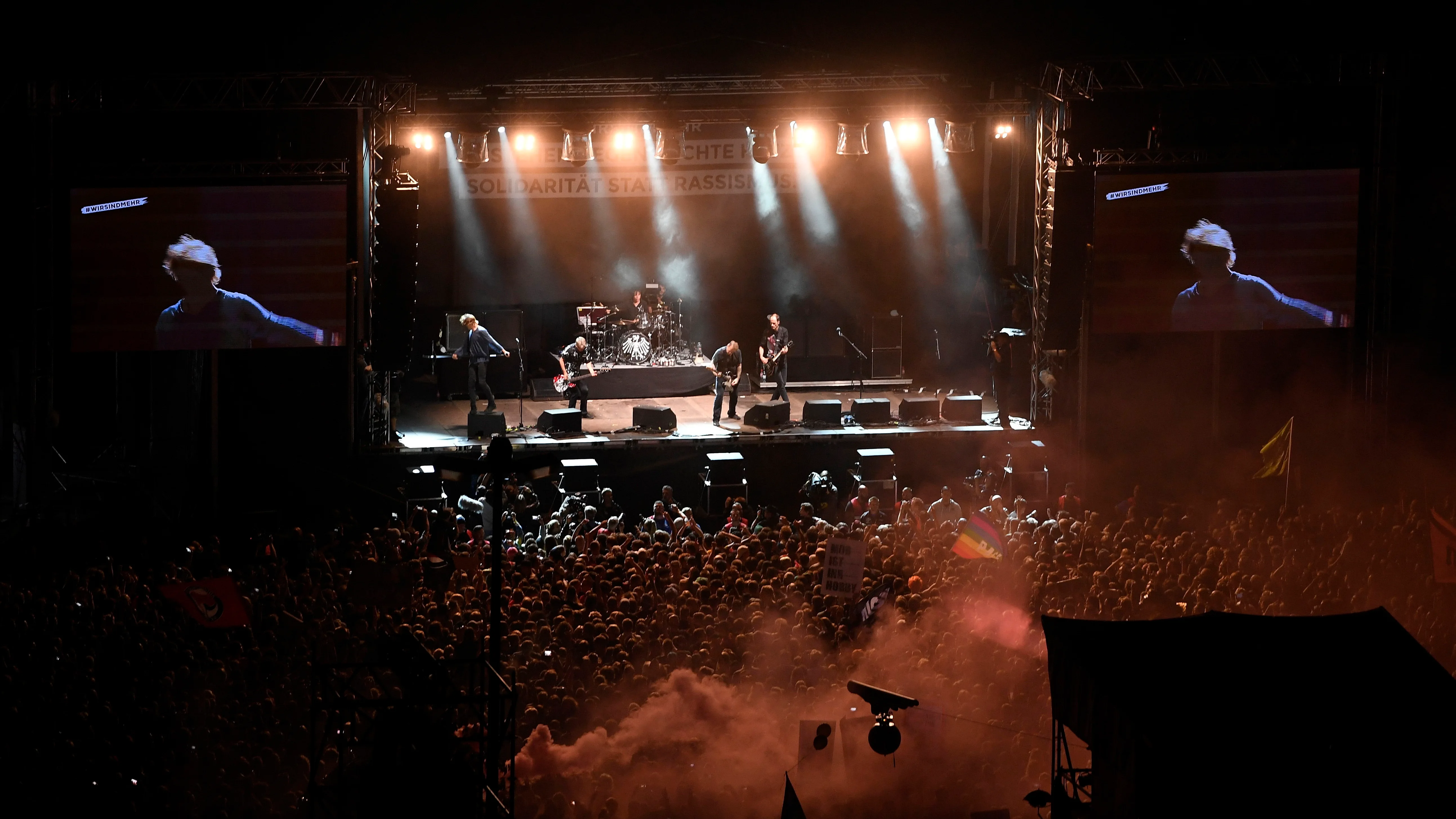 Concierto contra el racismo en Chemintz