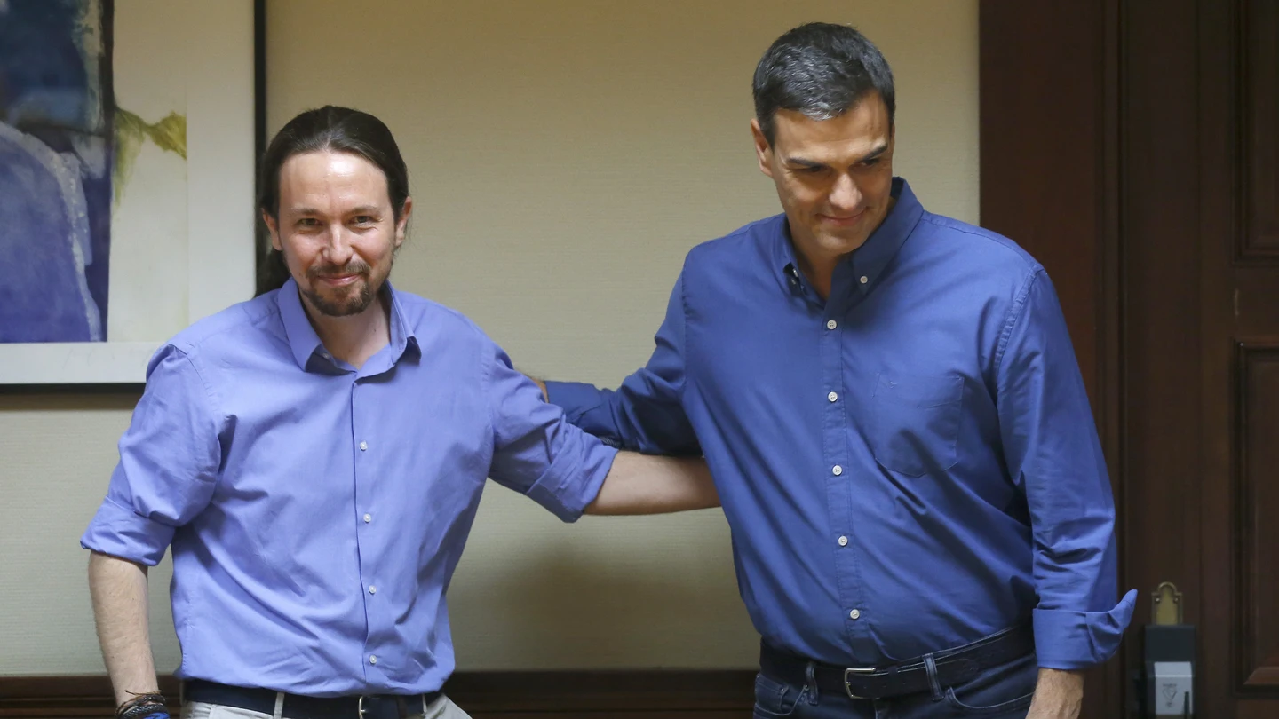 El presidente del Gobierno, Pedro Sánchez, y el líder de Podemos, Pablo Iglesias El presidente del Gobierno, Pedro Sánchez, y el líder de Podemos, Pablo Iglesias