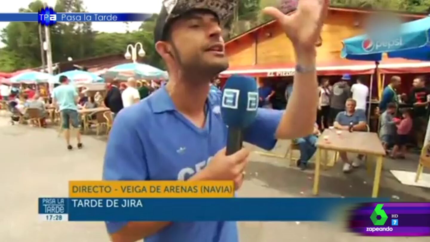 El reprimido enfado de un reportero que intenta hacer una conexi&oacute;n en directo: "&iexcl;Gracias madre por atar a tu ni&ntilde;o en corto!"