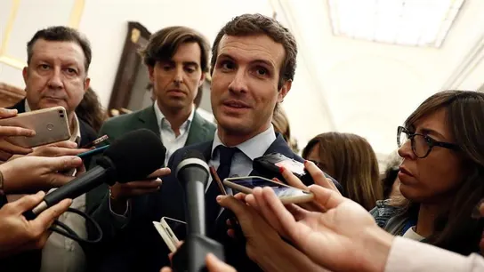 Pablo Casado en los pasillos del Congreso Pablo Casado en los pasillos del Congreso