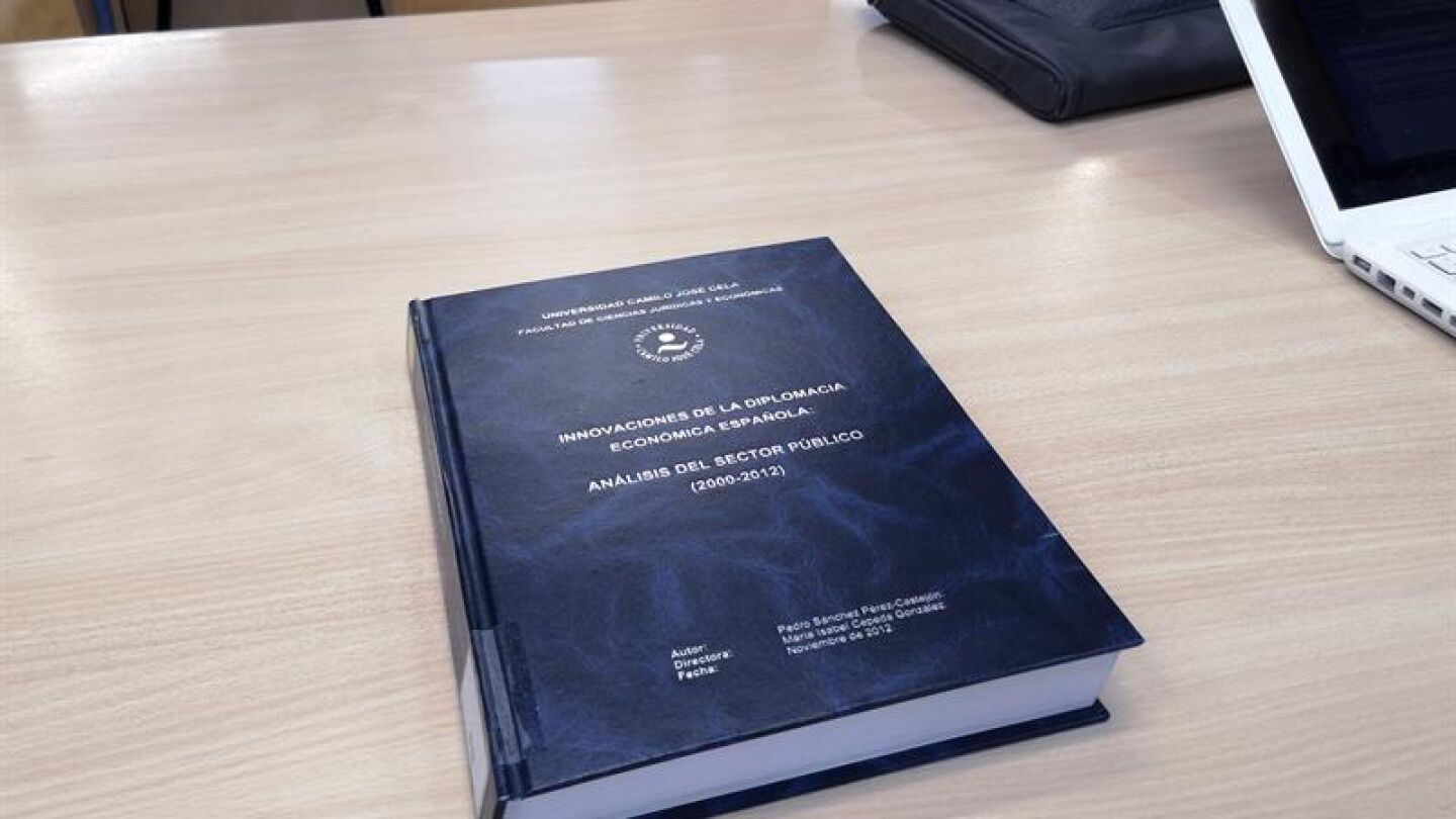 Portada de la tesis doctoral del presidente del Gobierno, Pedro S&aacute;nchez