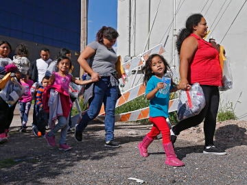 Niños en la frontera de Estados Unidos Niños en la frontera de Estados Unidos