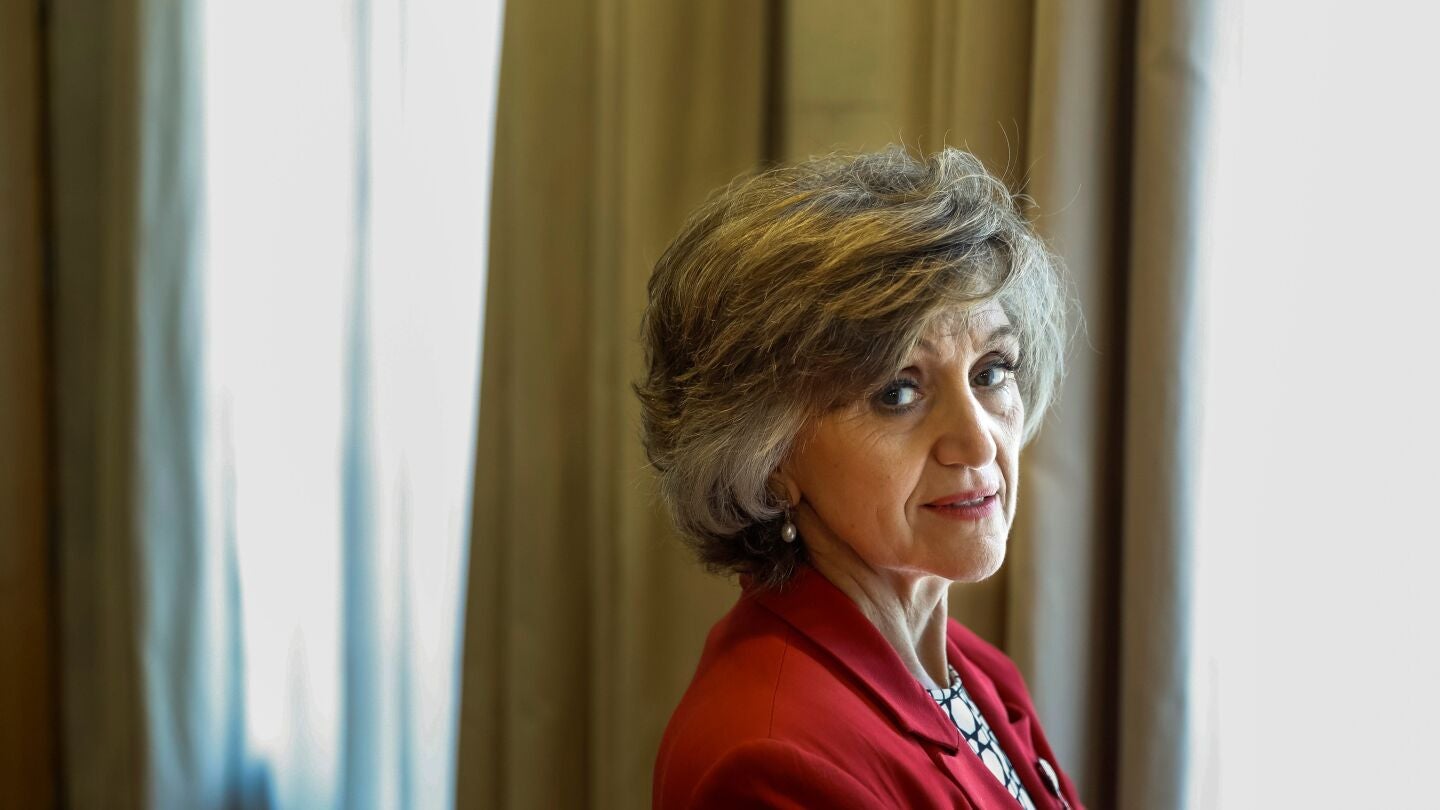 La nueva ministra de Sanidad, Consumo y Bienestar Social, Mar&iacute;a Luisa Carcedo