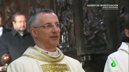 Carrasco, el obispo que denunció y dejó sin misa a los vecinos de Ribadulla por impedirle apropiarse de un campo público Carrasco, el obispo que denunció y dejó sin misa a los vecinos de Ribadulla por impedirle apropiarse de un campo público