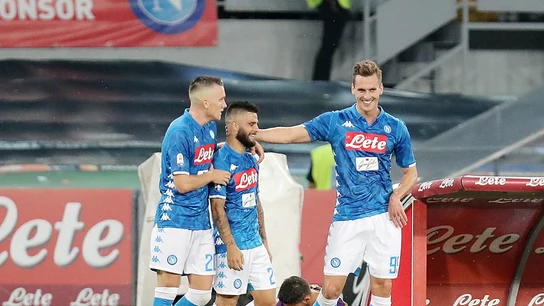 Insigne celebra un gol Insigne celebra un gol