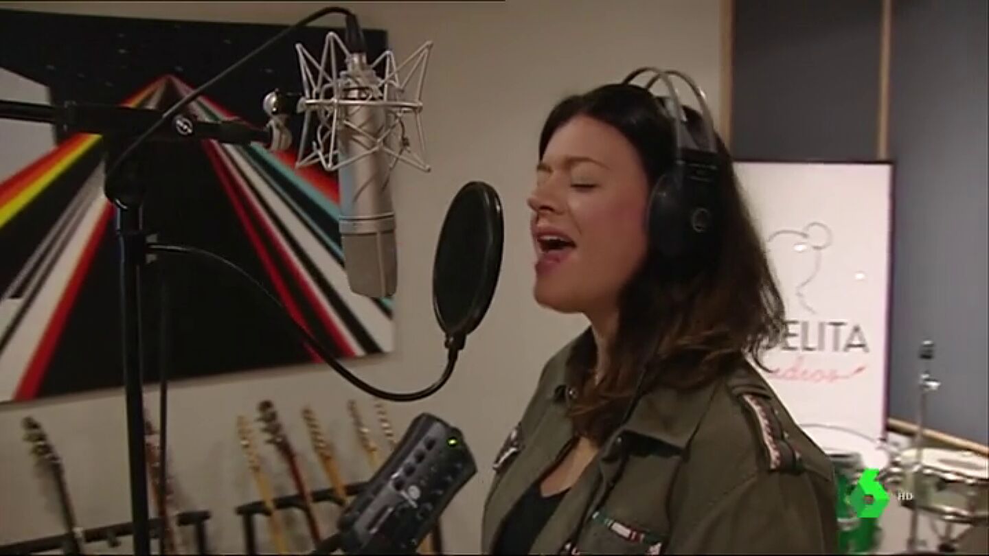 Cecilia Krull, autora y cantante de canciones como la de 'La casa de papel'