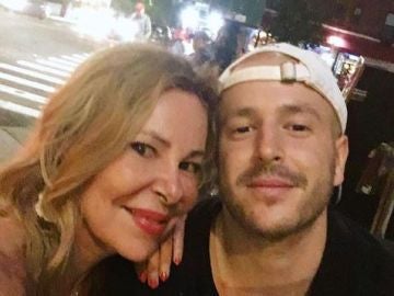 Ana Obregón y su hijo Álex Lequio Ana Obregón y su hijo Álex Lequio