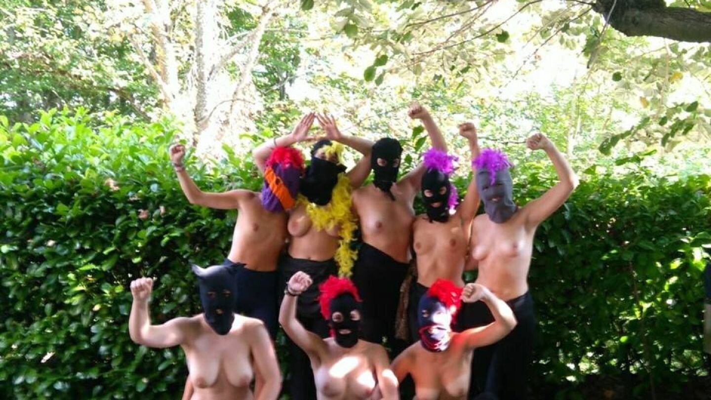 El grupo feminista Nalua de Eibar informa de su protesta en Facebook