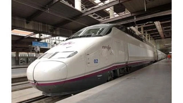 Tren AVE de Renfe de la Serie 100