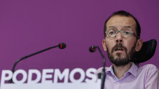 Pablo Echenique en rueda de prensa Pablo Echenique en rueda de prensa