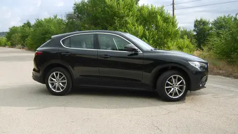 Alfa Romeo Stelvio 2.2 Diésel Q4 Alfa Romeo Stelvio 2.2 Diésel Q4
