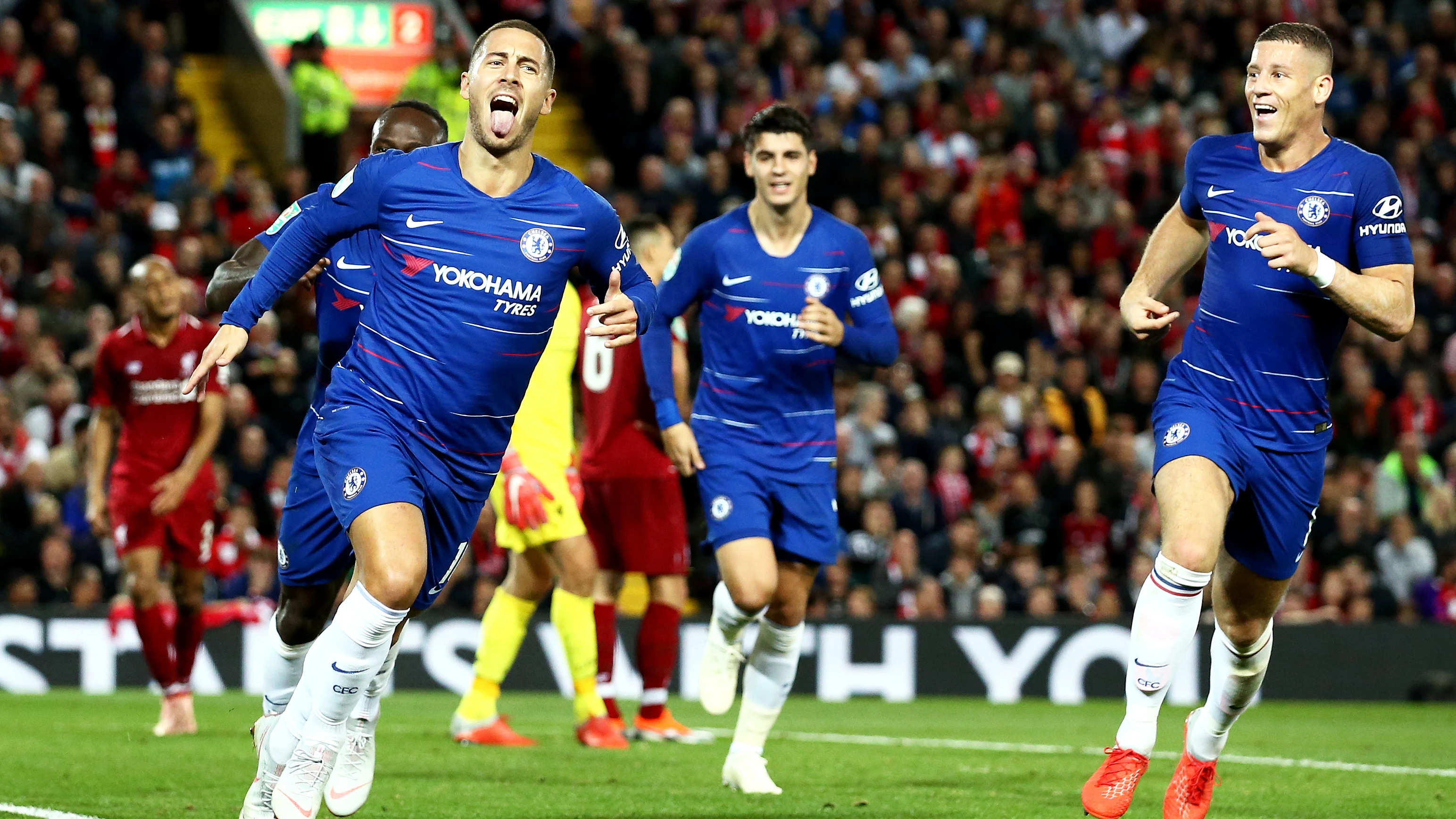 Hazard celebra su golazo contra el Liverpool