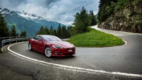 Tesla Model S Suiza