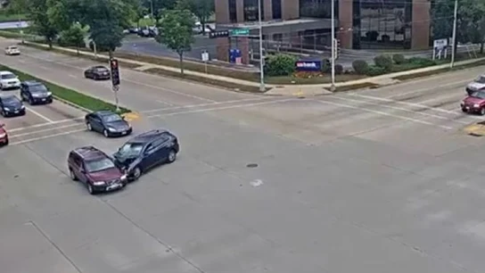 Brutal accidente de tráfico en EEUU Brutal accidente de tráfico en EEUU