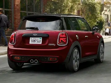 Mini Burgundy Mini Burgundy