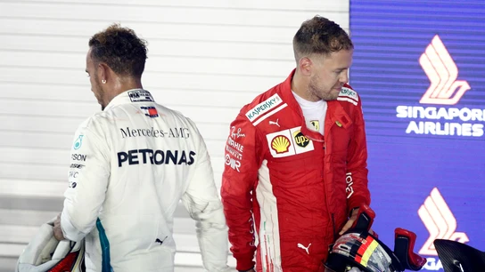 Hamilton y Vettel siguen su cara a cara por el Mundial Hamilton y Vettel siguen su cara a cara por el Mundial