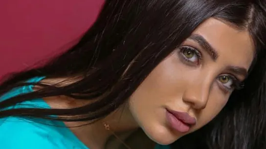 La modelo iraquí Tara Fares La modelo iraquí Tara Fares