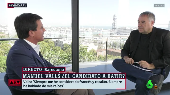 Manuel Valls: "Quien me acusa de ser el candidato de los ricos no ha hecho nada por los barceloneses en situaciones duras"