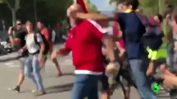 Agresión en la manifestación de Barcelona