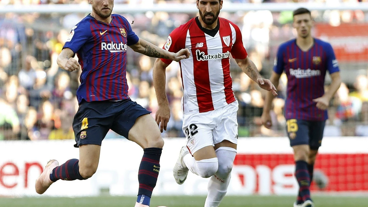 Raúl García, ante Rakitic