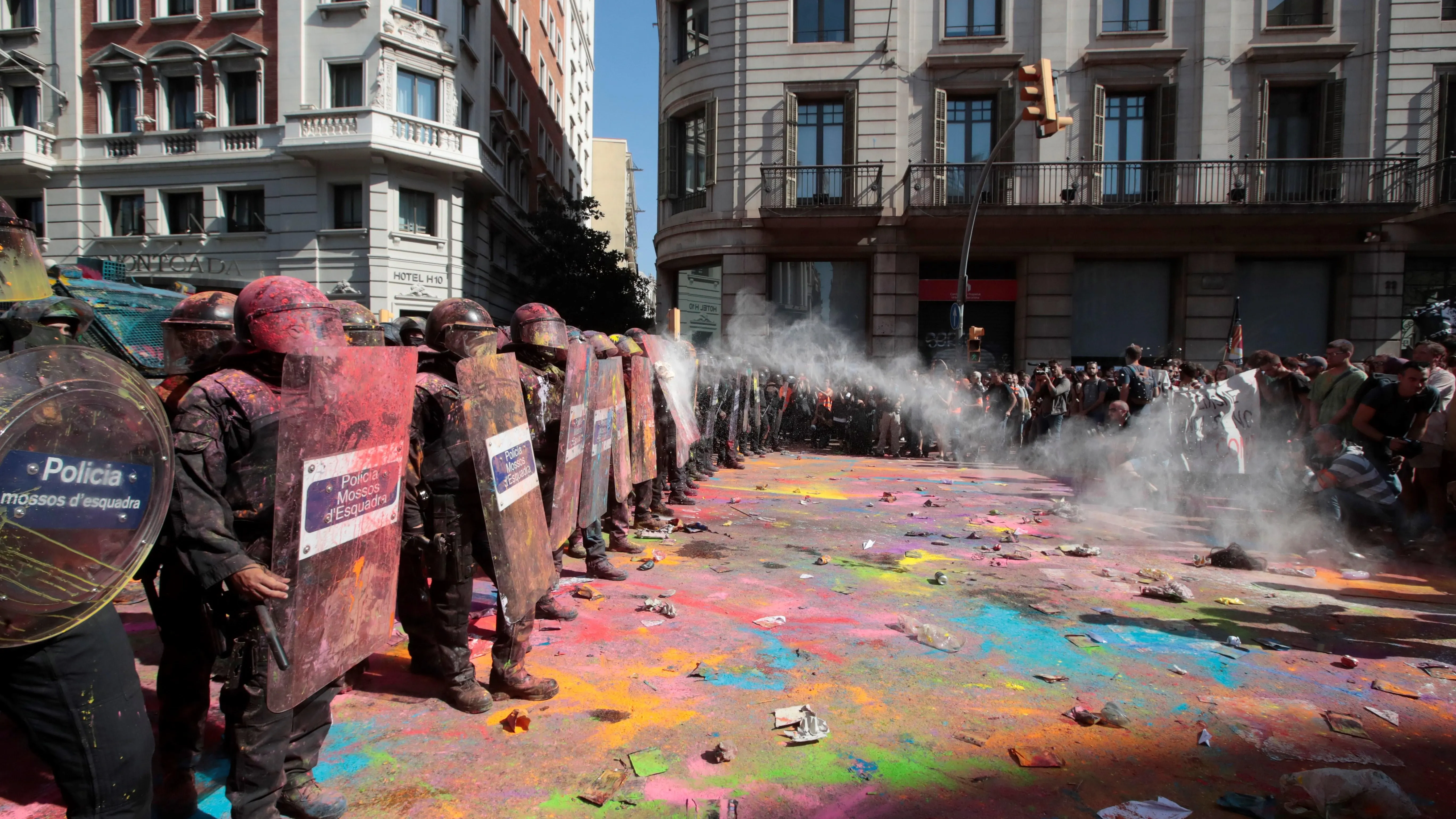 Los Mossos d'Esquadra han desplegado un amplio dispositivo policial 