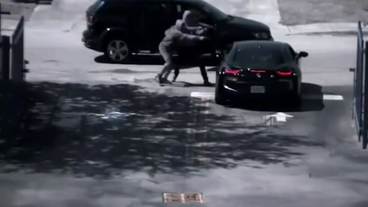 Salen A La Luz Las Imagenes Del Asesinato A Tiros Del Rapero Xxxtentacion