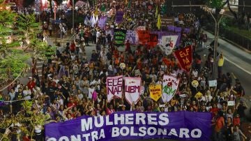  Personas se manifiestan contra la candidatura de Jair Bolsonaro