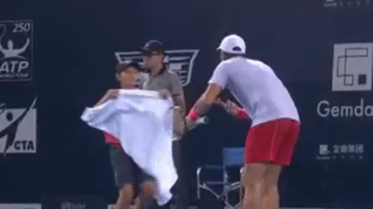 Fernando Verdasco abronca a un recogepelotas Fernando Verdasco abronca a un recogepelotas