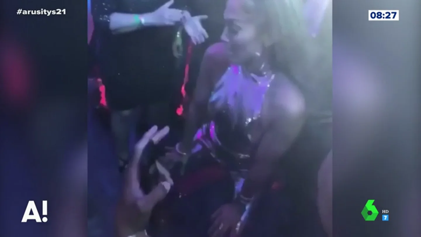 El espectacular twerking de Jennifer López en Las Vegas bajo la atenta mirada de su suegra El espectacular twerking de Jennifer López en Las Vegas bajo la atenta mirada de su suegra