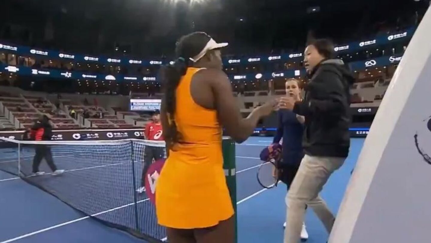 La discusi&oacute;n entre Sloane Stephens y Anastasia Pavlyuchenkova